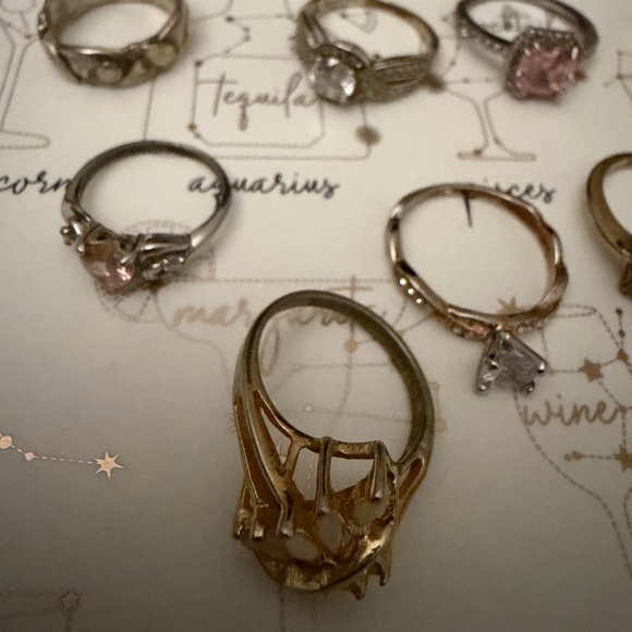 Scrap rings lot over 47 grams some wearable some marked 925 sterling silver - Picture 3 of 6